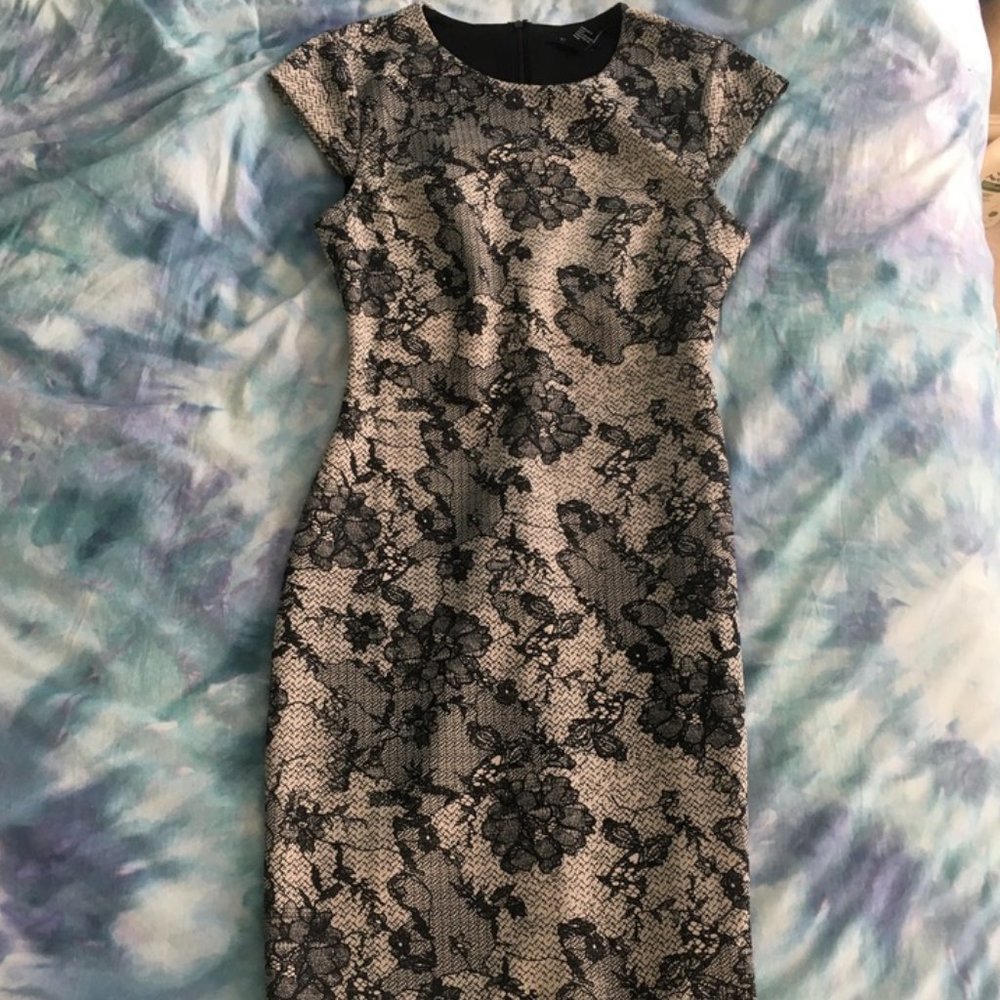 Forever 21 Floral Businesswear Dress